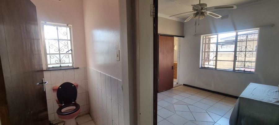 4 Bedroom Property for Sale in Wilgehof Free State
